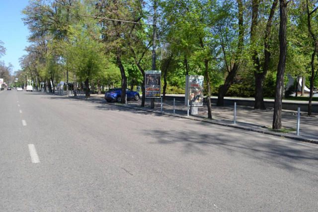 Сітілайт 1.2x1.8,  пр.Лесі Українки (пр.Пушкіна), на тротуарі, від вул.А.Фабра до пр.Олександра Поля – 2-