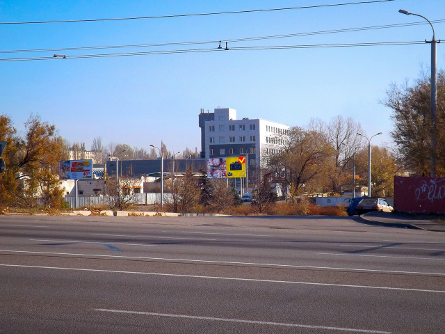 Щит 6x3,  вул.Каштанова – пр.Слобожанський, "Дом Торговлі"