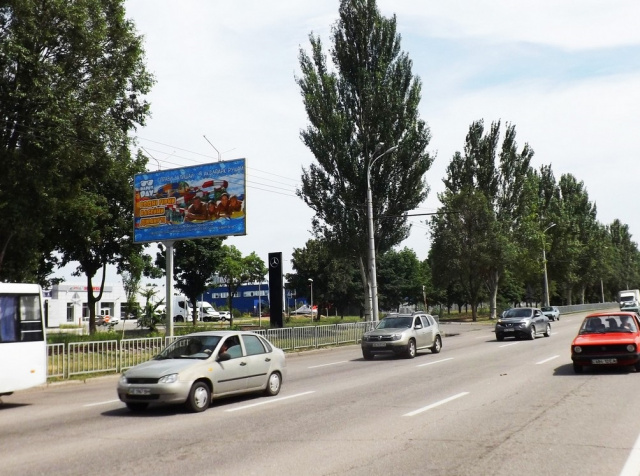 Щит 5.9x3,  Запорізьке шосе – вул.Панікахи (за «Метро»)