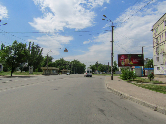 Щит 6x3,  вул.Панаса Мирного – пр.Свободи, (Перехрестя)