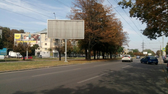 Призма 6x3,  пр.Олександра Поля (Автодорожний технікум), маг.Юність
