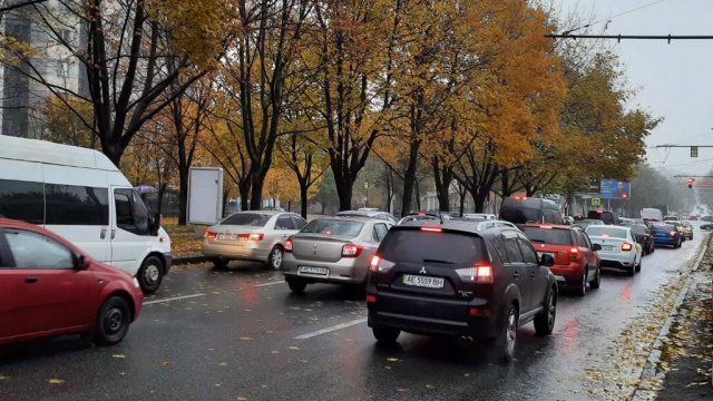 Сітілайт 1.2x1.8,  пр.Олександра Поля, 35, магазини "Добра підлога", "Кахель", Паркет City, Amway. (2)