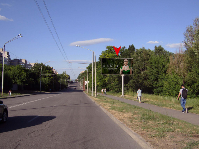 Щит 6x3,  Бульвар Слави – пр.Праці навпроти, б.15 (ж/м Сокіл-2)