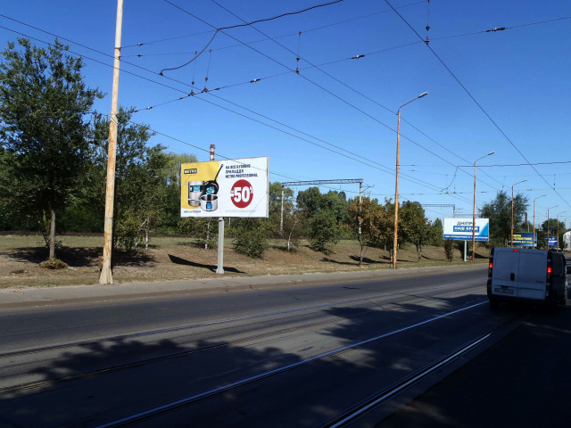 Щит 6x3,  пр.Мануйлівський, в'їзд на Амурський міст, з центру