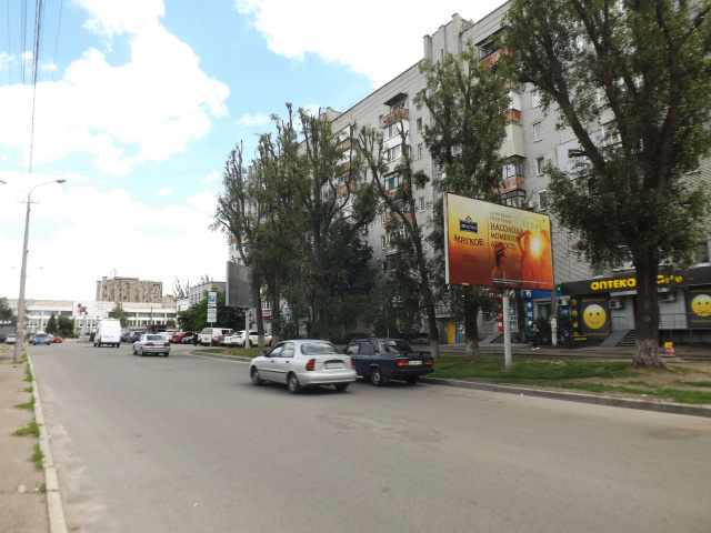 Щит 6x3,  вул.Калинова, 1, ринок, рух до пр.П. Калнишевського