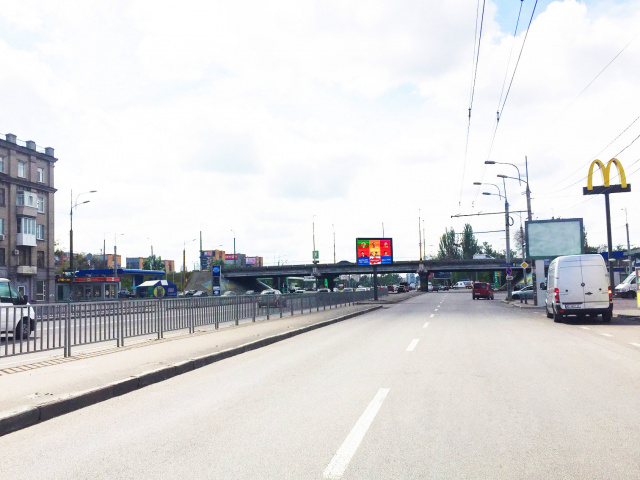 Цифрова панель 3.2x2.75,  просп. Слобожанський, в районі буд. 1 А