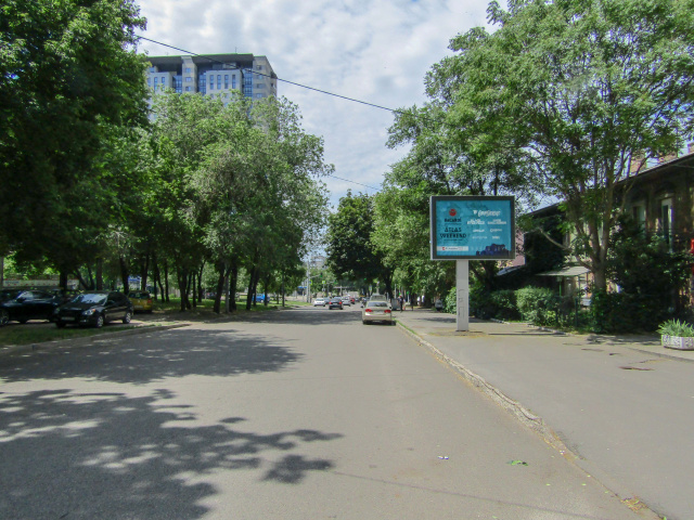 Беклайт 3.14x2.32,  вул.Ульянова, 4