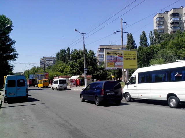 Щит 6x3,  ул.Панікахи, 119, біля зупинки, тупик тролейбусів