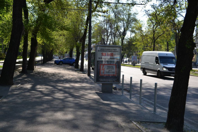 Сітілайт 1.2x1.8,  пр.Лесі Українки (пр.Пушкіна), на тротуарі, від вул.А.Фабра до пр.Олександра Поля – 3-