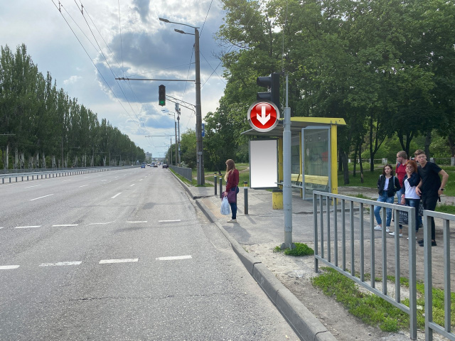Зупинка 1.18x2.02,  Вул.Набережна Заводська, навпроти буд.73Д, ж/м Червоний камінь