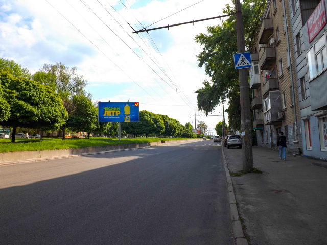 Щит 6x3,  пр.Олександра Поля, 68, напрямок до вул.Незалежності(Автодорожній технікум)