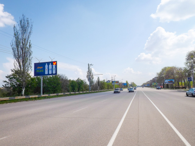 Щит 6x3,  Запорізьке шосе (квіти Дніпропетровська)