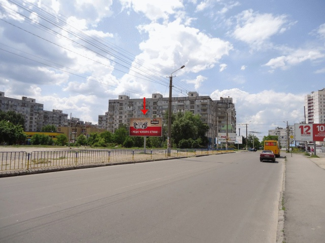 Щит 6x3,  вул.Щербини, біля пр.Миру ("АТБ-маркет", в бік Березинського ринку, з центру)