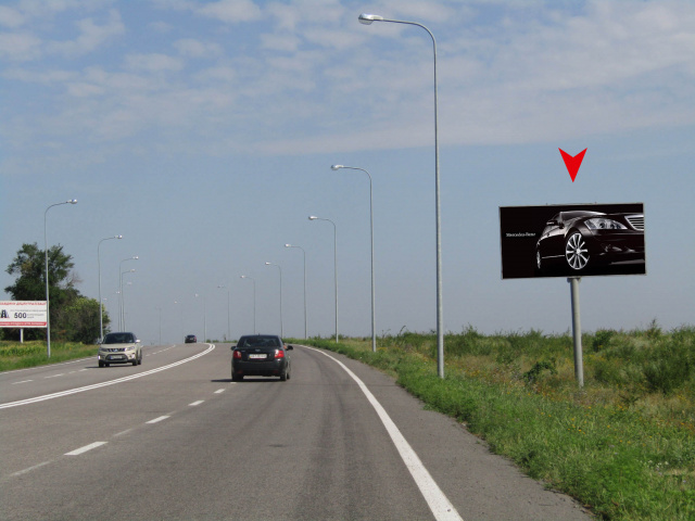 Щит 5.9x2.9,  вул.Аеропортівська, 200 м до повороту в аеропорт