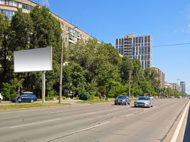 Щит 6x3,  вул. Набережна Перемоги, 78 (супермаркет "Європа")
