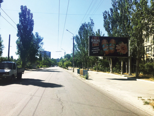 Щит 6x3,  вул.Богдана Хмельницького, 21