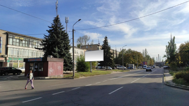 Щит 5.9x2.9,  вул.Петра Калнишевського, 31