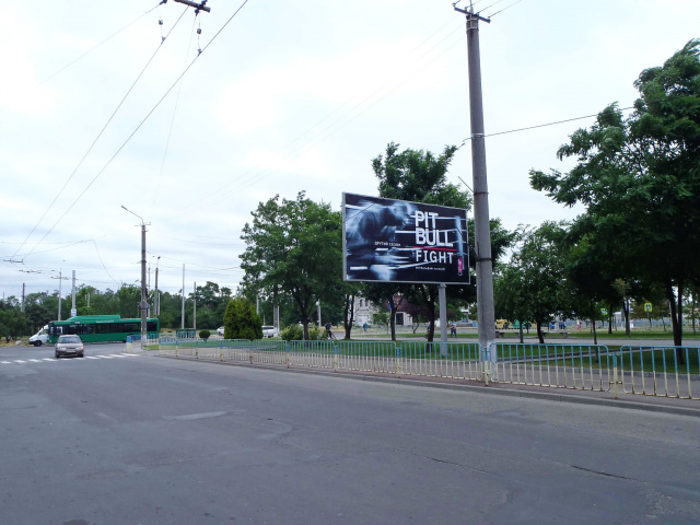 Щит 6x3,  пр.Миру, 71, з центру