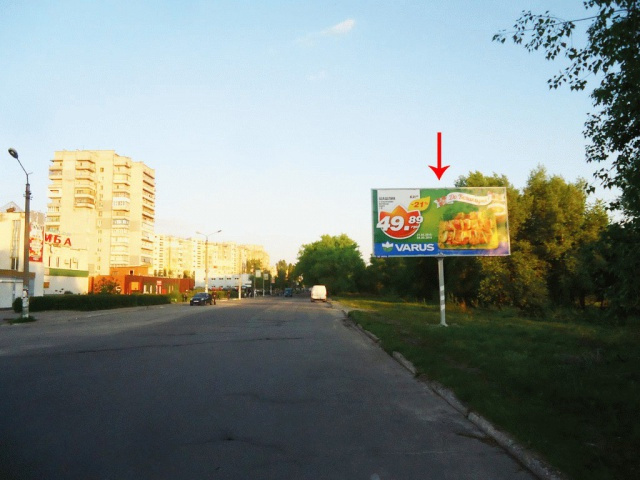 Щит 6x3,  пр.Металургів, навпроти буд.50, біля ринку Кваки, в центр