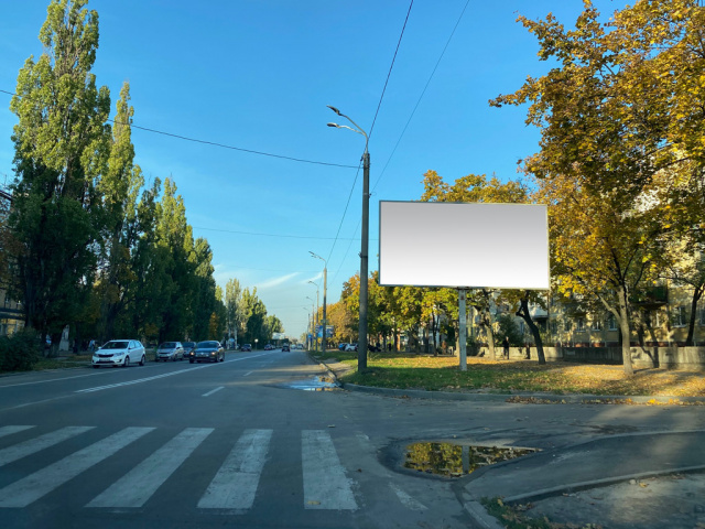 Щит 6x3,  вул.Петра Калнишевського, 17
