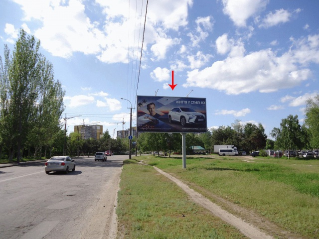 Щит 6x3,  вул.Набережна Перемоги, 130, до центру