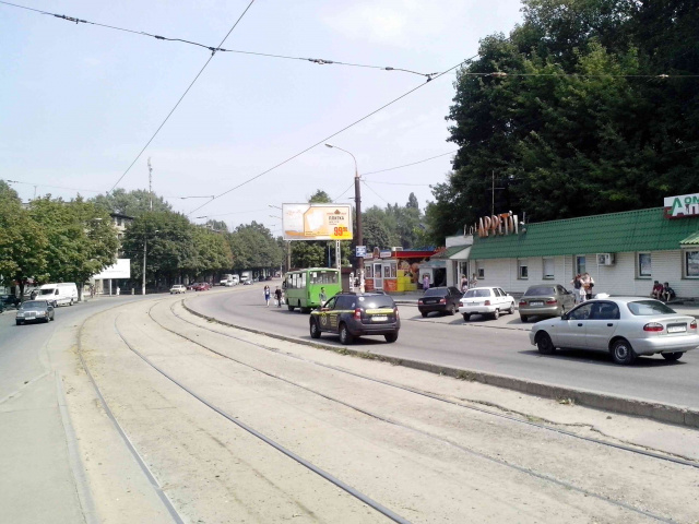 Щит 6x3,  пр.Івана Мазепи, маг.АТБ, навпроти маг.ПІК, базар, до центру