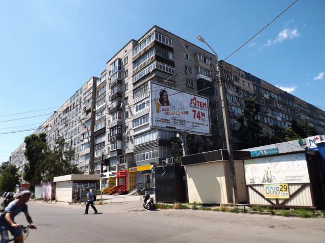 Призма 6x3,  вул.Діївська, 40, р-н маг."Варус"