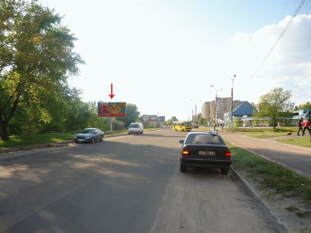Щит 6x3,  пр.Металургів, біля бульвару Будівельників з центру
