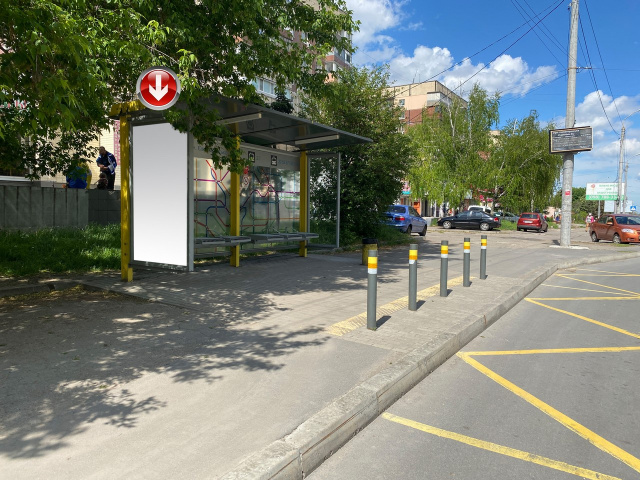 Зупинка 1.17x1.95,  Бульвар Слави, біля буд.46, перед вул.Євпаторійська