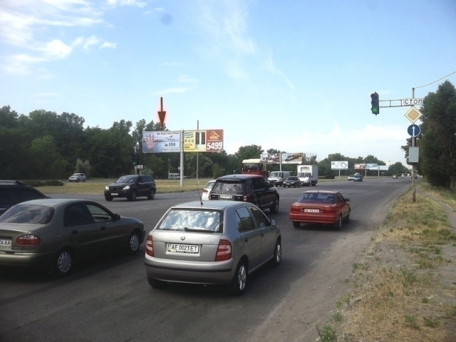 Щит 6x3,  вул.Сонячна Набережна, 108, світлофор (розподілювач в районі повороту на Рибальське)