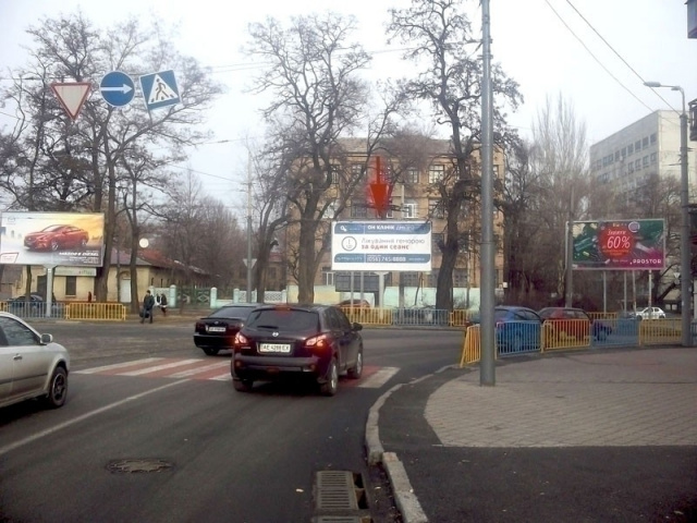 Щит 6x3,  вул.Робоча, перехрестя з пр.Лесі Українки (пр.Пушкіна)