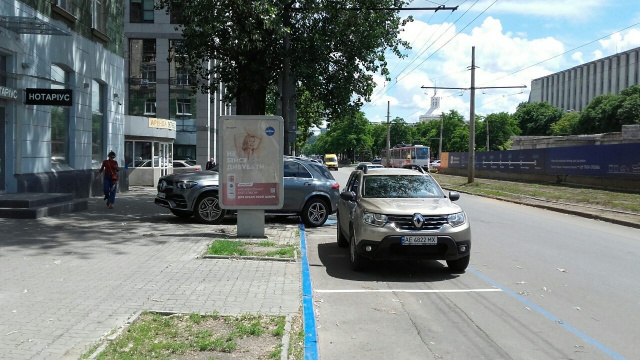 Сітілайт 1.2x1.8,  пр.Дмитра Яворницького, 74, Нотаріус, TEZ TOUR, Kids Line (Номер 1)