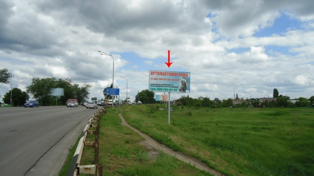Щит 6x3,  вул.Дніпровська, біля вул.Успенска, из центра